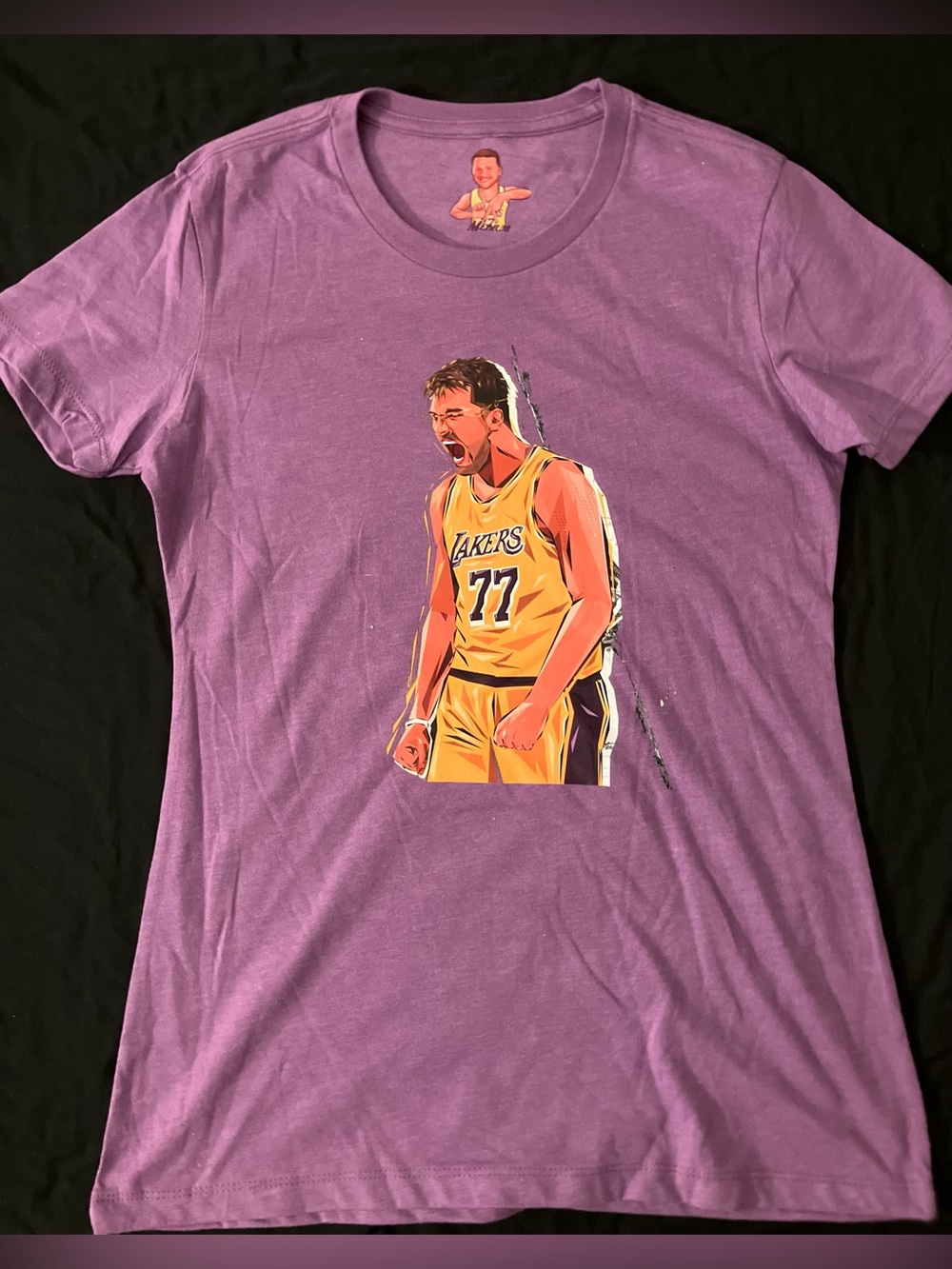 Screaming Luka 77 Lakers Sharp Art Ladies Purple Tee Size Medium